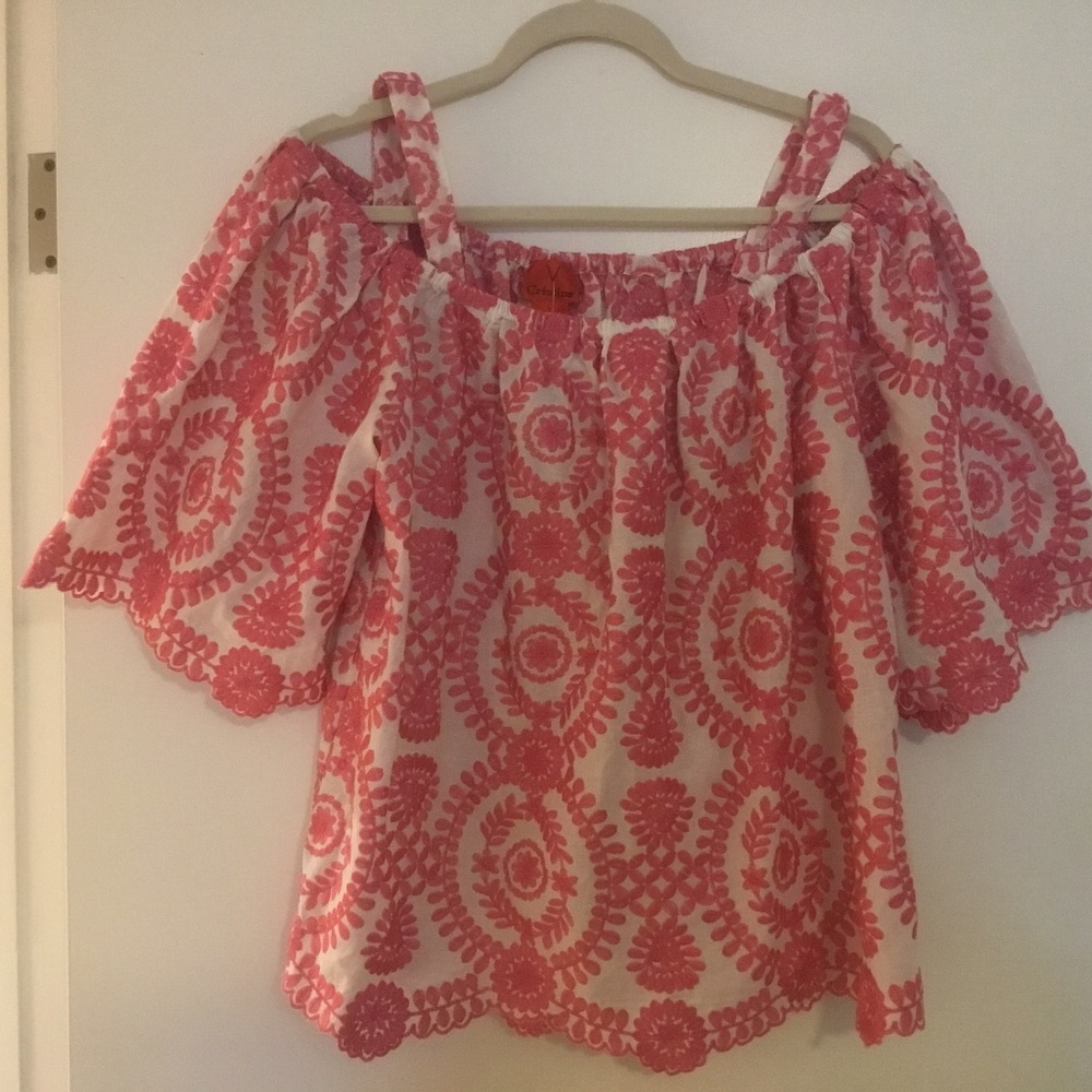 Embroidered off-shoulder top NWT